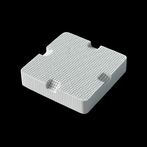 SQAURE SHAPED CERAMIC PLATE